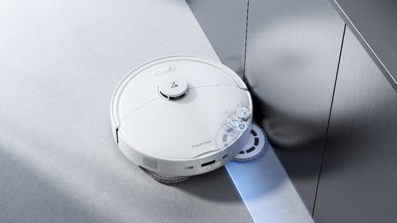 Roborock Qrevo 2 Proが部屋の隅を掃除する様子
