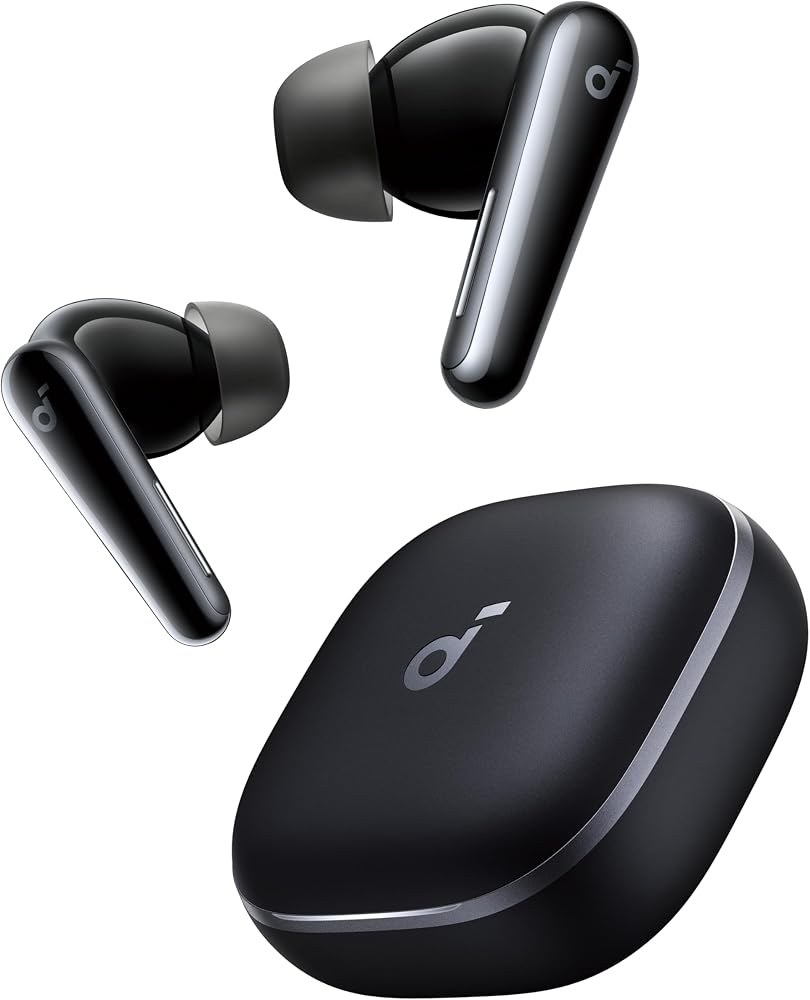Anker Soundcore Liberty 5 ミッドナイトブラックの本体と充電ケース
